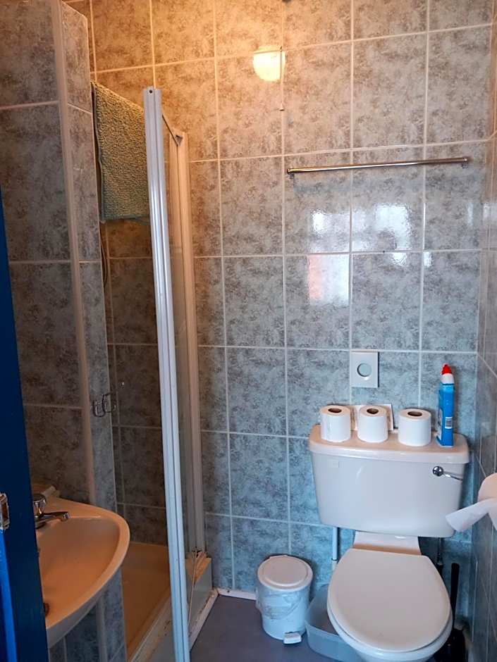My Adam Hotel