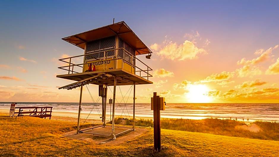 Kirra Surf Apartments