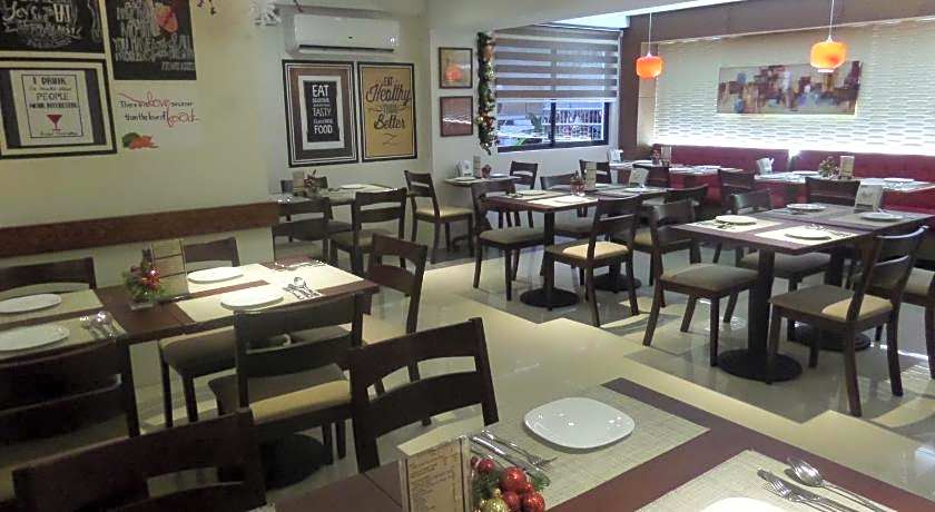 Royal Suites Condotel