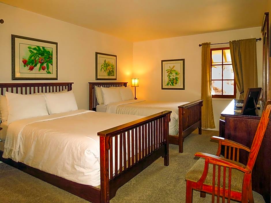 Topanga Canyon Inn Bed and Breakfast