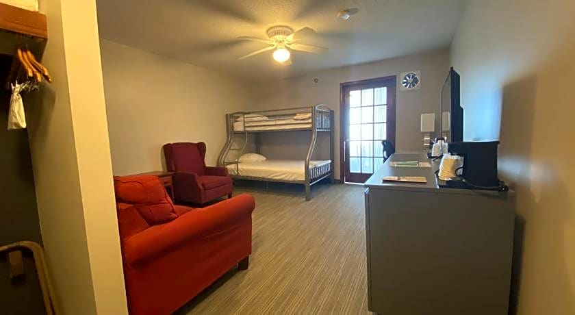 Country Inn & Suites by Radisson, Elk River, MN