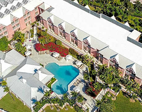 Comfort Suites Paradise Island