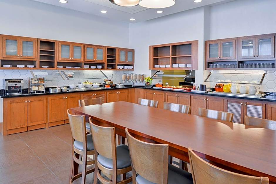 Hyatt Place Herndon Dulles Airport East