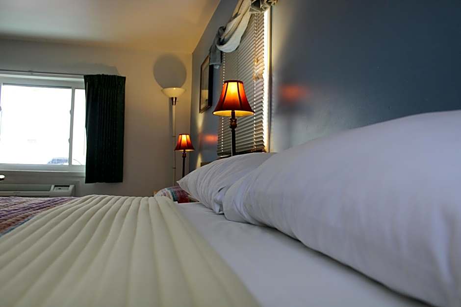 River Road Motel