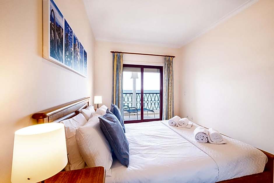 Frente ao Mar - Sea Front - 3 Quartos - wi-fi - Algarve