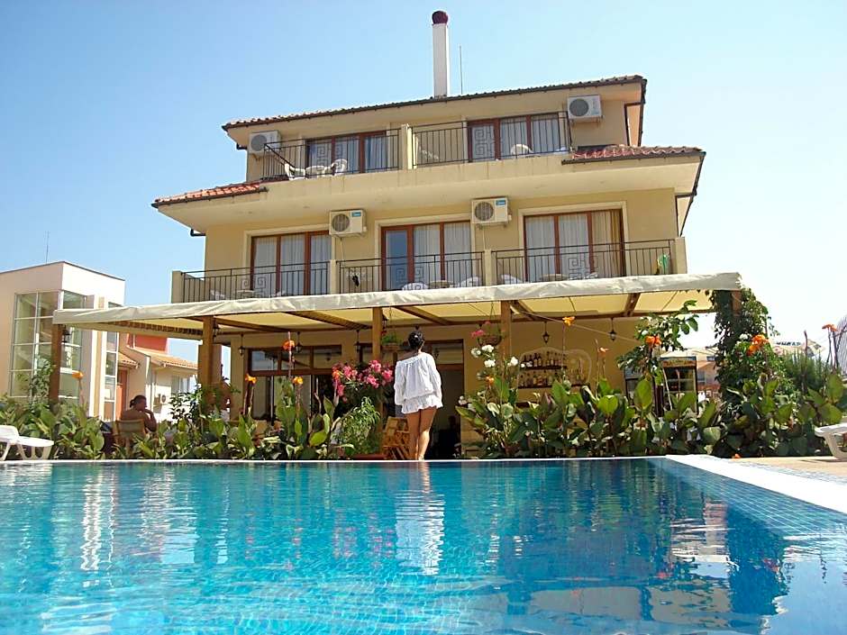 Family Hotel Muses