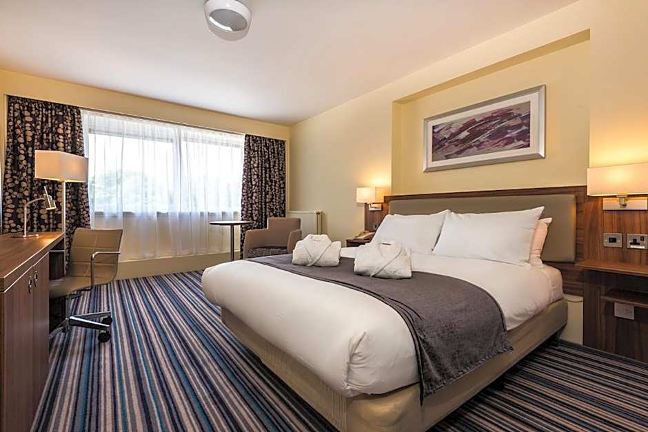 Holiday Inn Reading West By IHG
