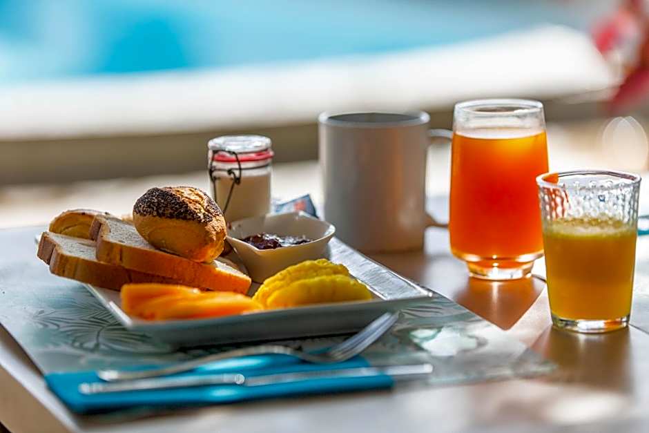 Hôtel Le Grand Bleu