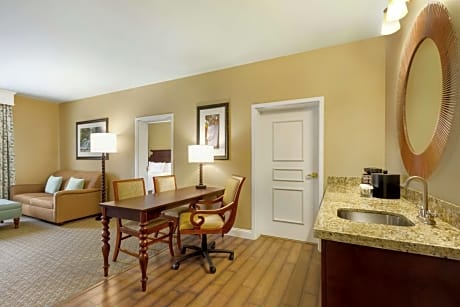 Two Room Suite with Two Queen Beds - Hearing Access