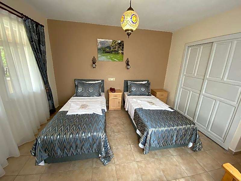 Portakal Hotel