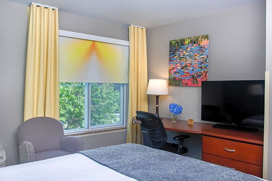 Belltown Inn