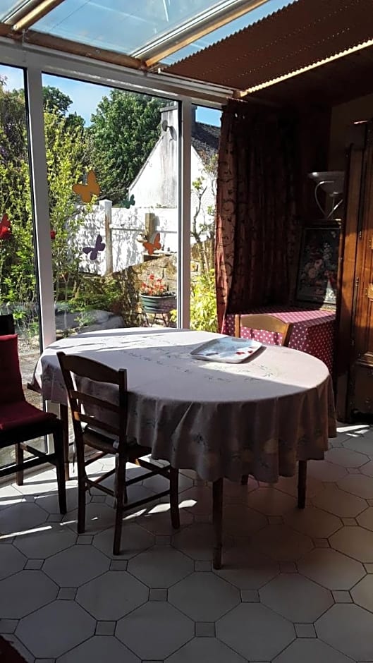 Ty Evelyne 11 Kernevez BOTMEUR