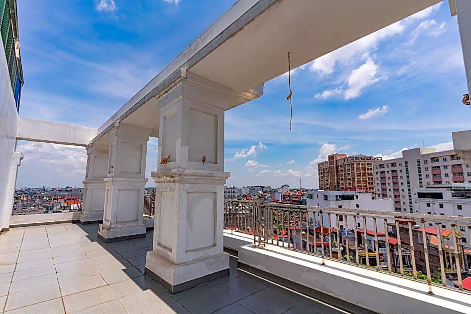 Tq Hotel & Apartment – Haiphong, ME