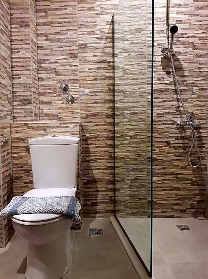 Cleopatra Apartments