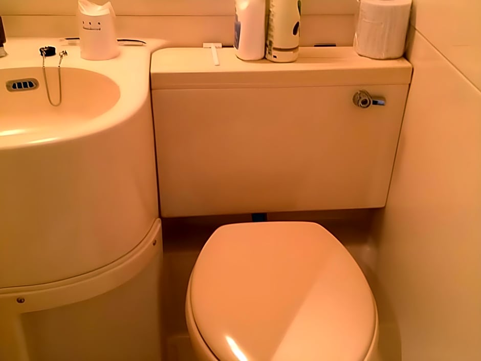 Hirosaki Ekimae Hotel