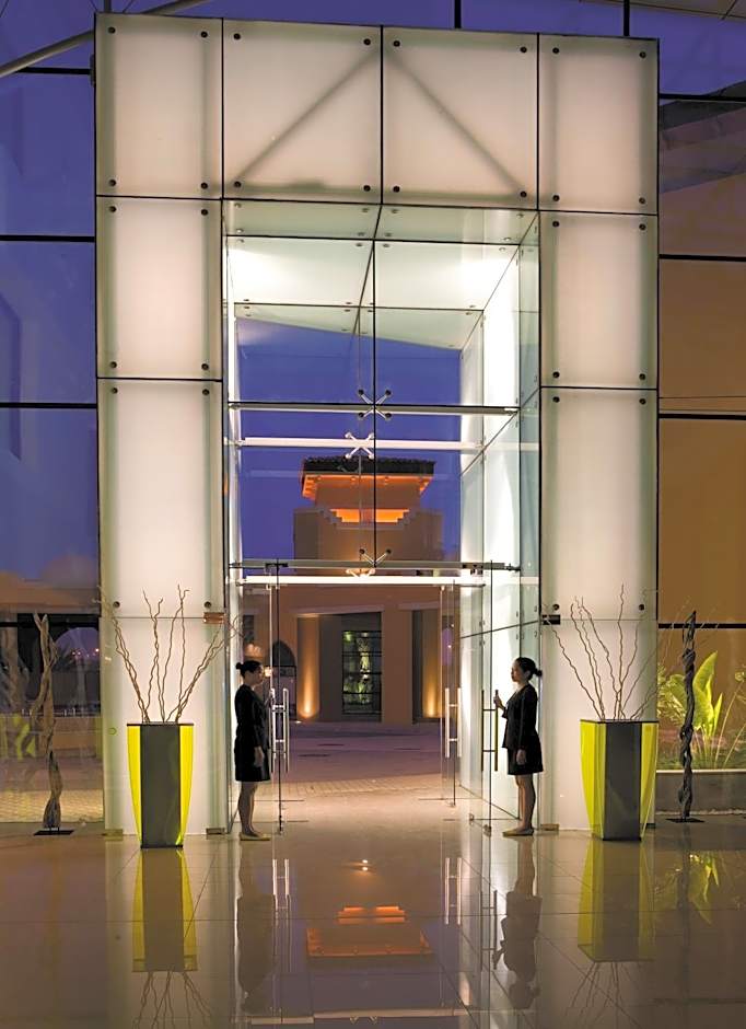 Traders Hotel, Abu Dhabi