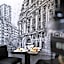 Carles Hotel