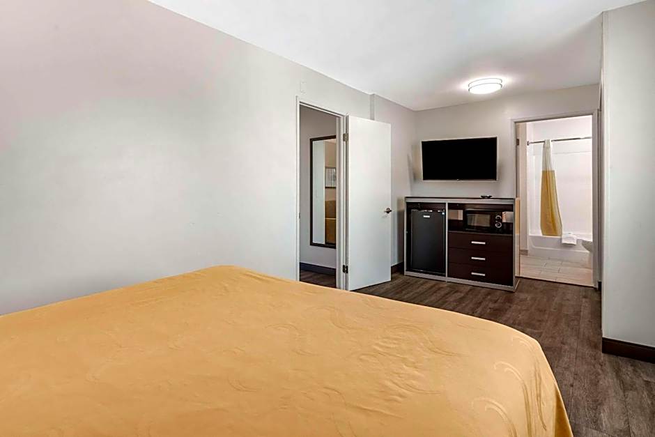 Quality Inn Burbank Airport