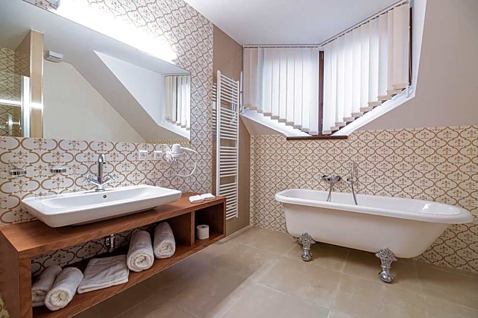 Hotel Michael's Palace