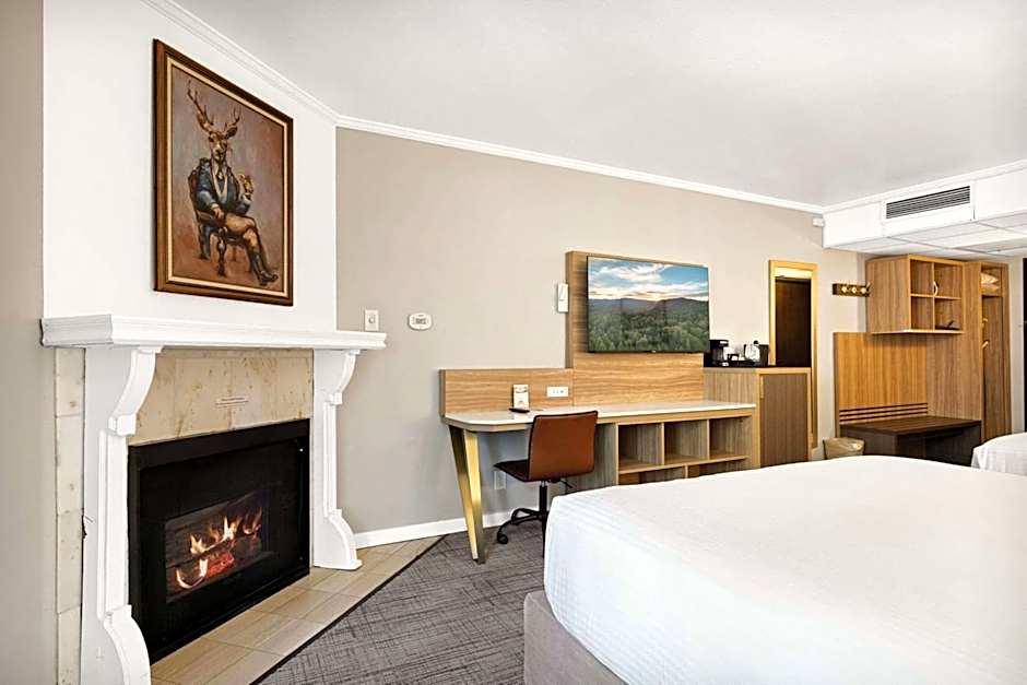 Chateau Big Bear Boutique Hotel, BW Signature Collection