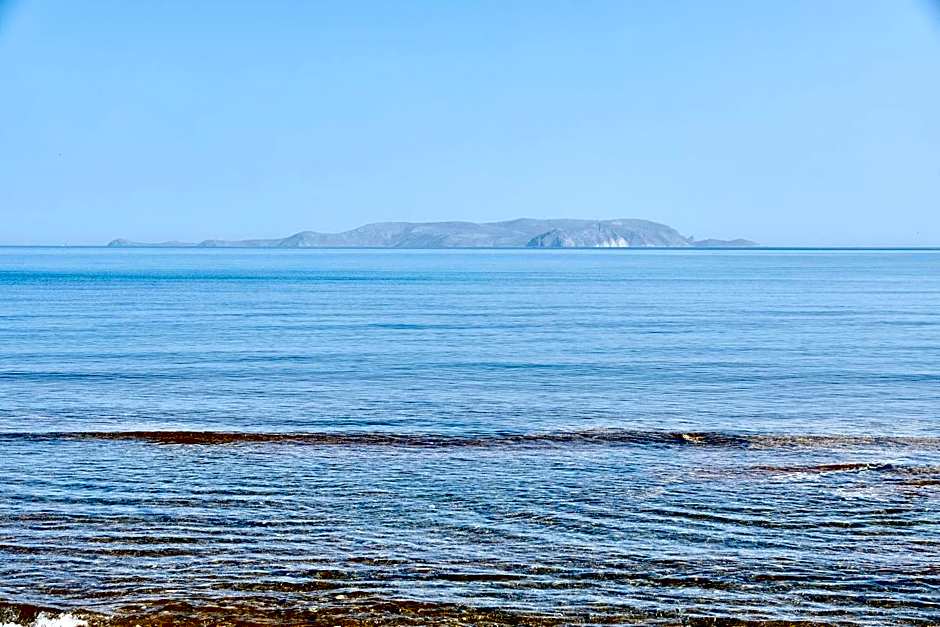 Creteco Hotel & Suites