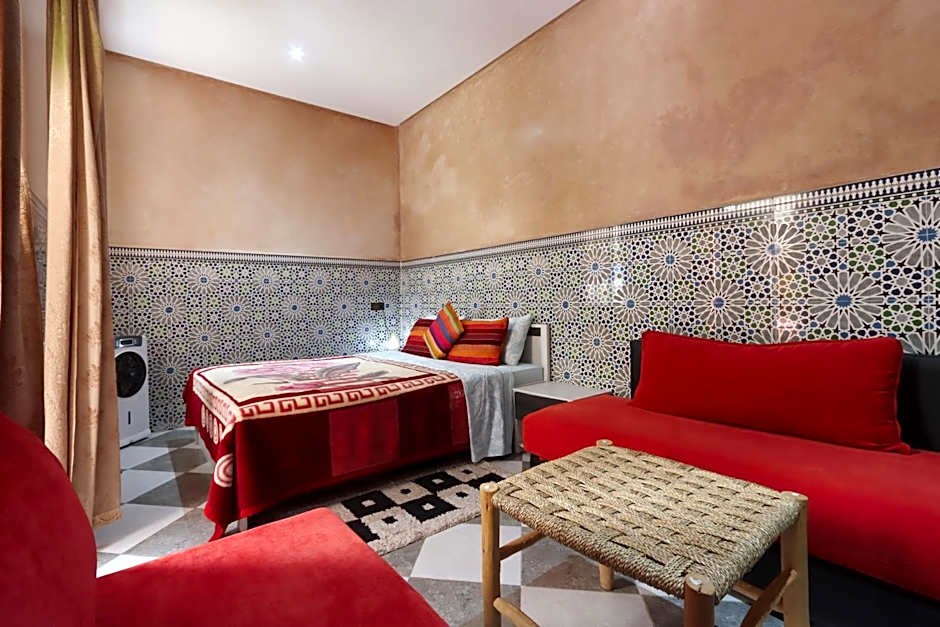 Riad Dwiriyat My Teib