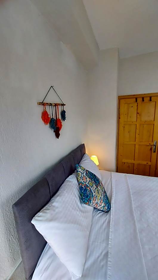 Çeşme Pürhayal Pansiyon