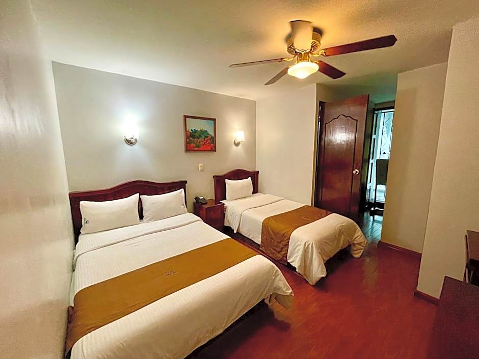 Hotel Puebla Plaza