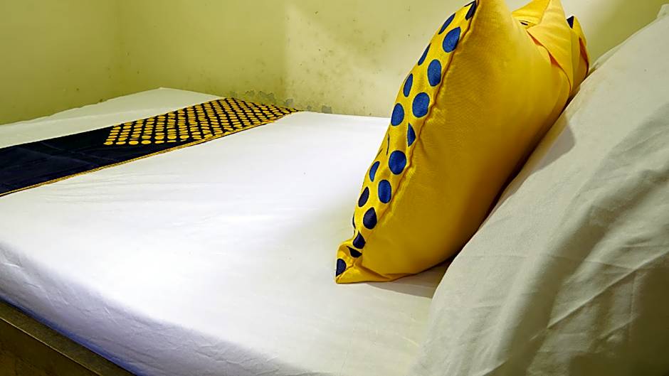 Hotel O Kost Bu Tutik Syariah