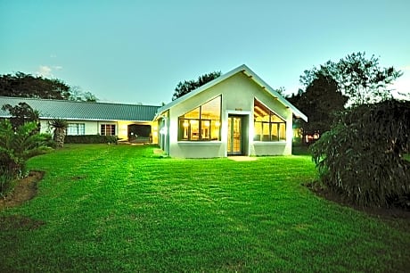 Drakensberg Inkosana Lodge