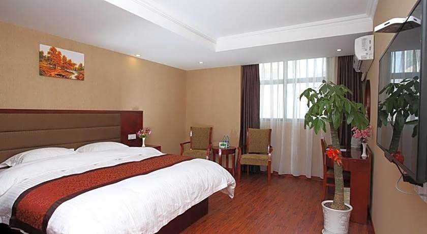 GreenTree Inn KunShan Lujia Town Furong Road Express Hotel