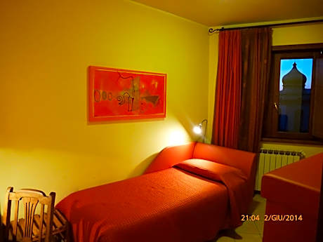 Executive Family Room