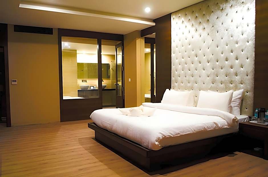 Anjushree Hotel