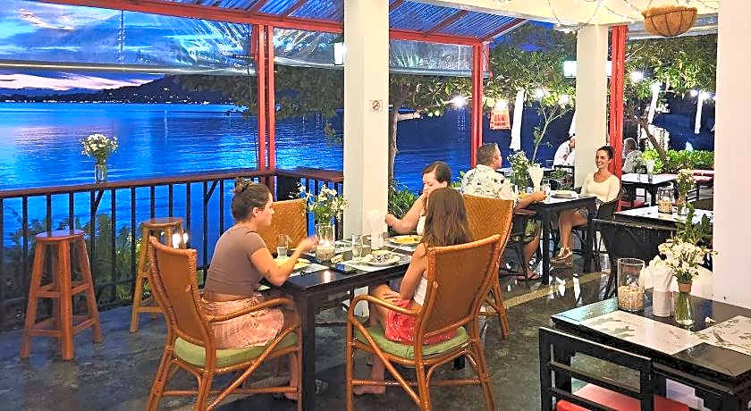 Cinnamon Beach Villas