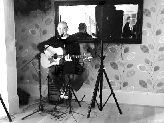 Strawberry Bank Hotel, NEC