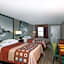 Super 8 by Wyndham Bradenton Sarasota Area