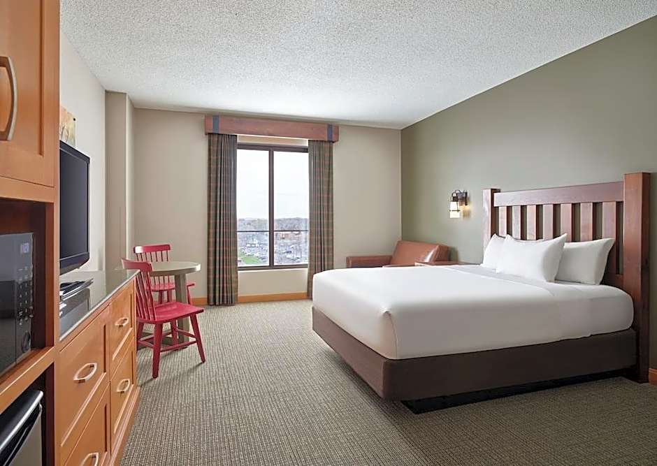 GREAT WOLF LODGE - BLOOMINGTON