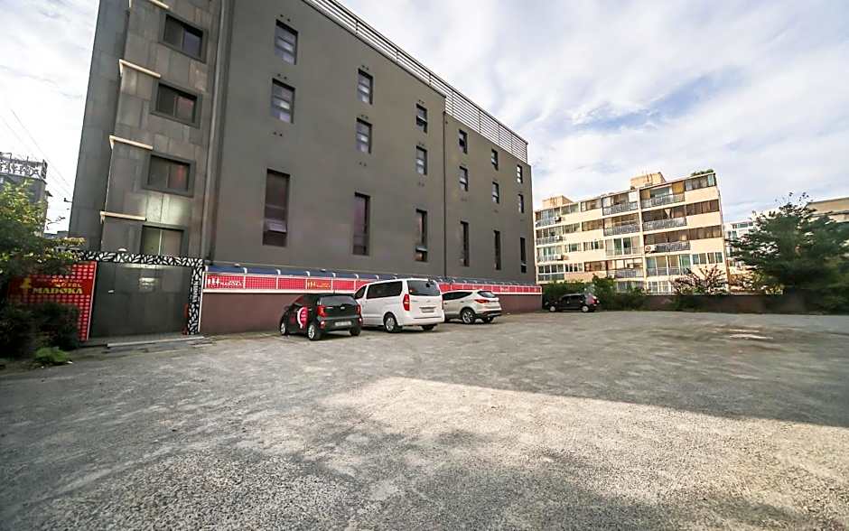 Madoka Motel