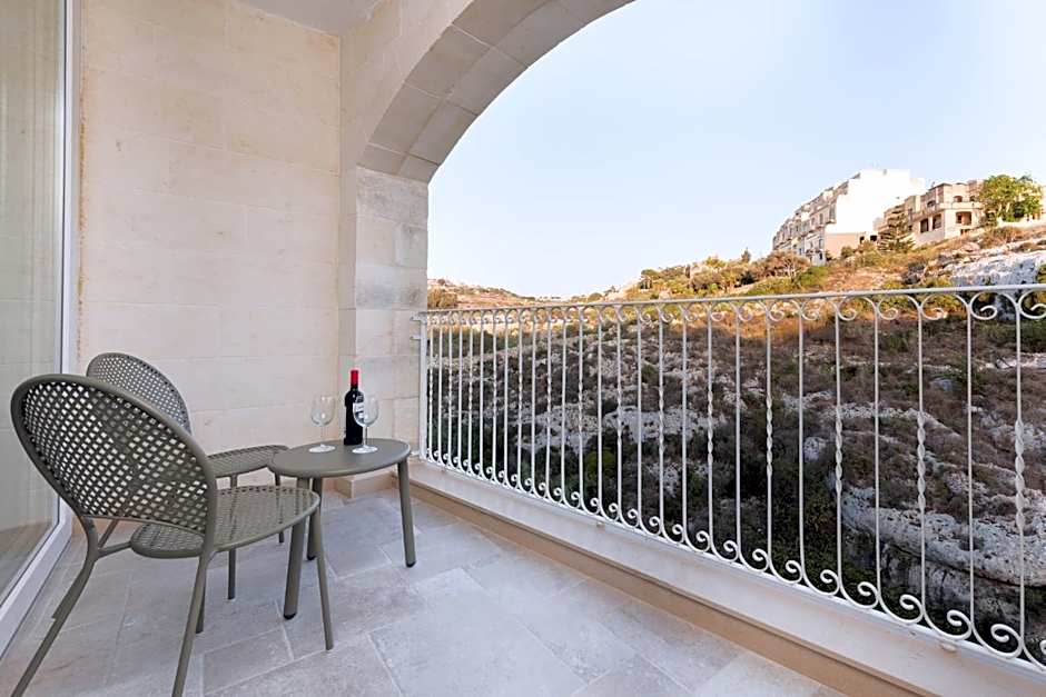 Cesca's Boutique Hotel