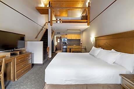 Loft Suite King, Queen Suite