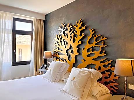 Deluxe Family Room (3 Adults)