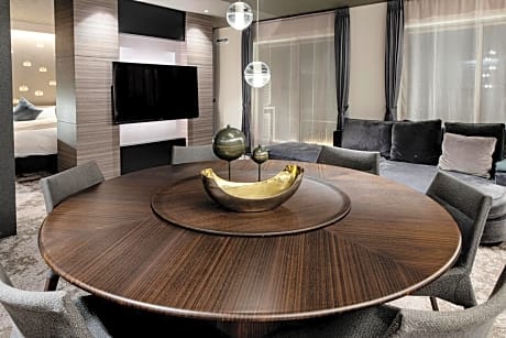 Two-Bedroom Suite