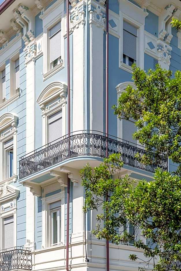 Vi Suites