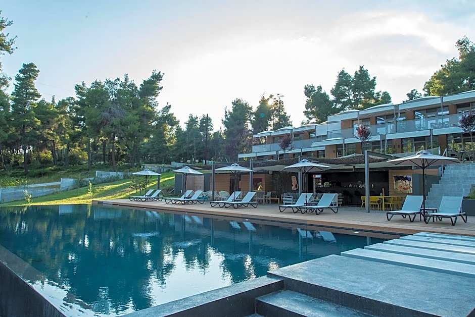 Sani More & Sani Woods