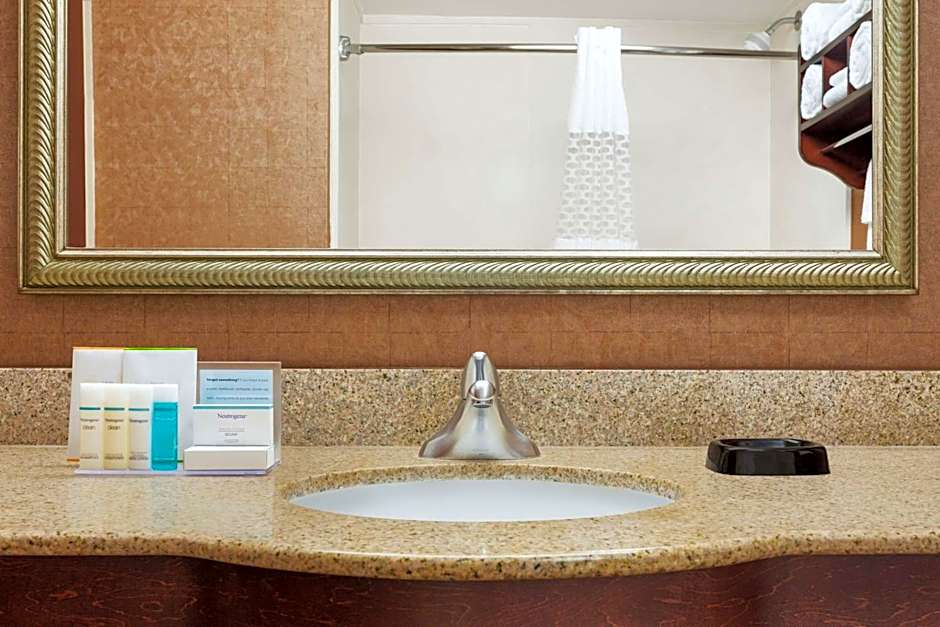 Hampton Inn By Hilton Forrest City