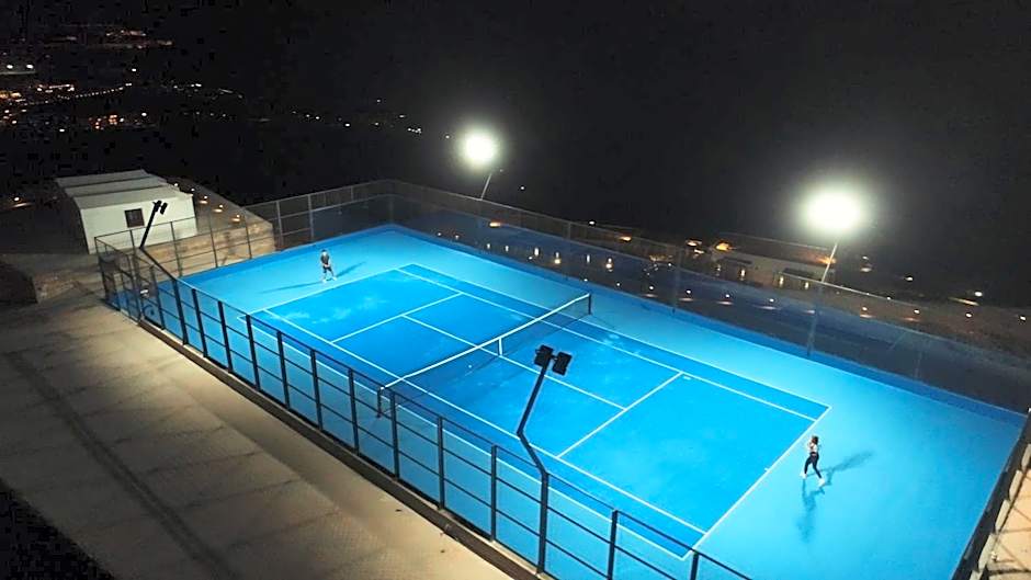 Royal Marmin Bay Boutique & Art Hotel