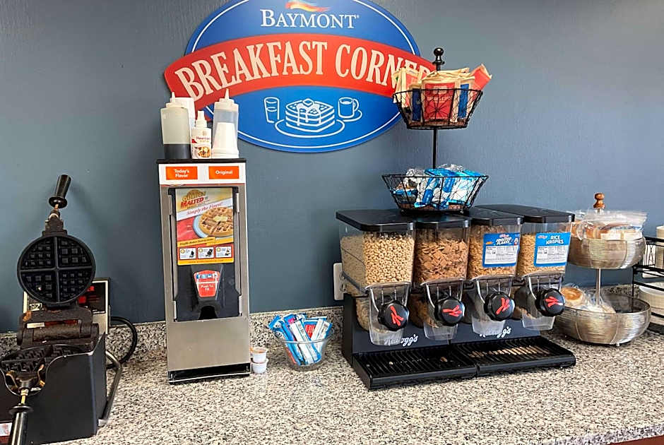 Baymont by Wyndham Petoskey