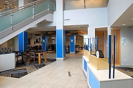 Holiday Inn Express And Suites Denver - Aurora Medical Campus By IHG