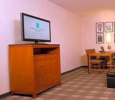 Embassy Suites by Hilton Fayetteville Fort Bragg