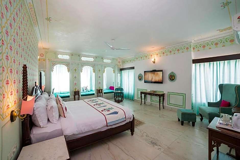 Amar Kothi Hotel